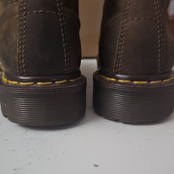 Dr. Martens Dark Brown Lace-Up Oiled Boots - Picture 5 of 9
